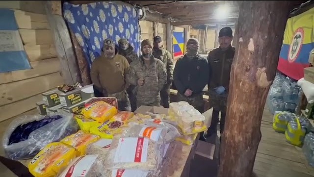 Продукти харчування для іноземних добровольців із Колумбії