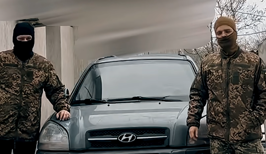 Автомобіль для бійців 1-го окремого штурмового полку